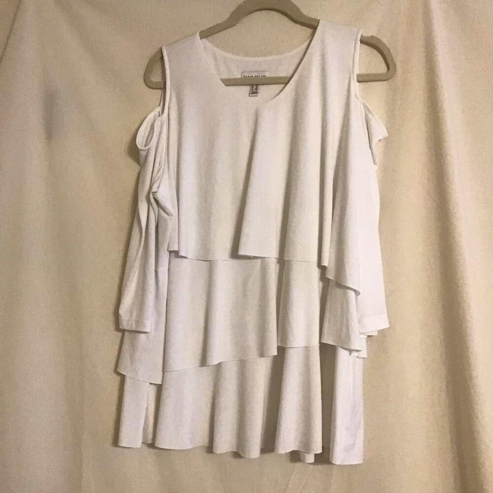 SUSAN GRAVER Women's White Scoop Neck 3/4 Sleeve Cold Shoulder Tiered Top 1X